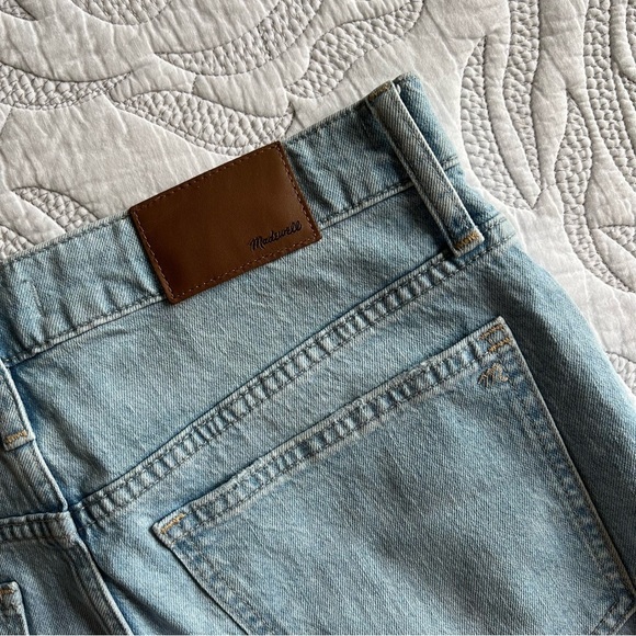Madewell - Slim Demi-Boot Jeans in Bellmeade Wash - Picture 12 of 14